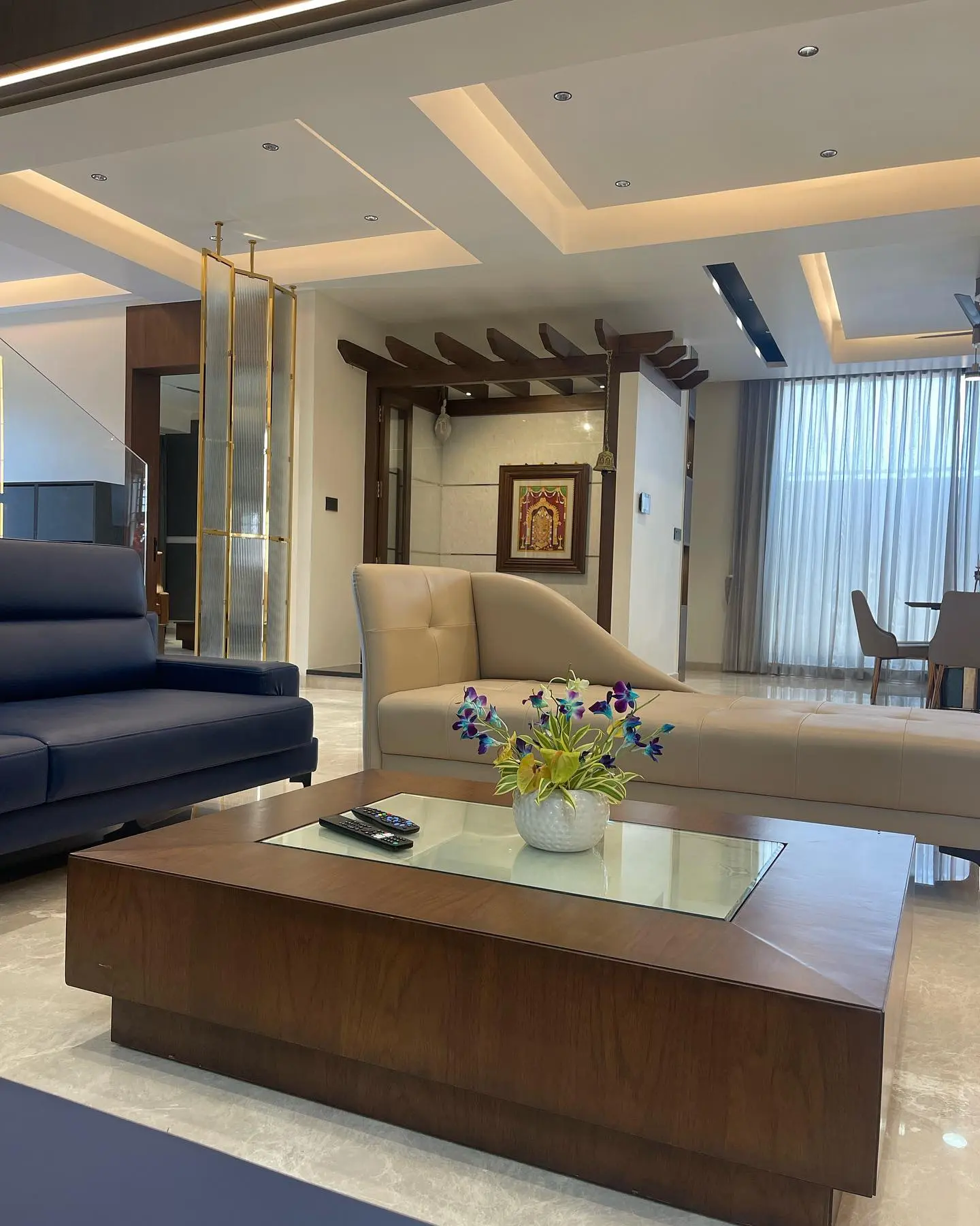 Interior designer in Sagar creating modern apartment living spaces